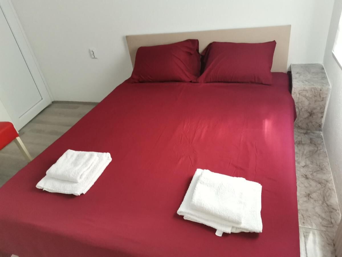 Deluks soba sa bračnim krevetom